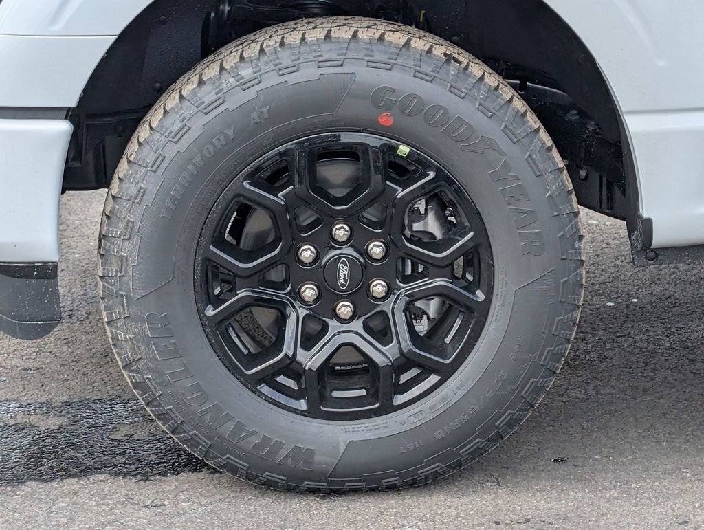 New 2026 Ford F150 XLT w/ Equipment Group 302A MID image 14