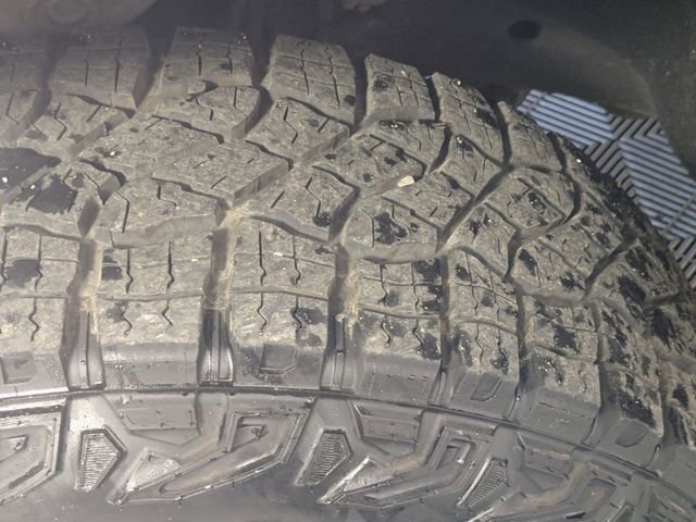 Used 2021 GMC Sierra 1500 AT4 image 9