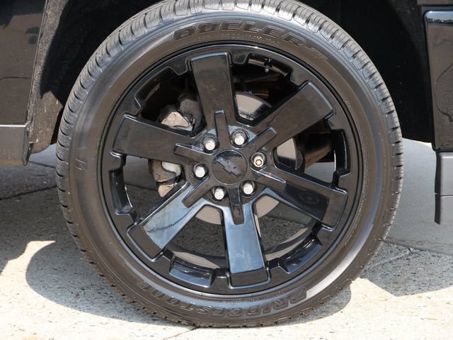 Used 2017 Chevrolet Silverado 1500 High Country AWD/4WD image 9