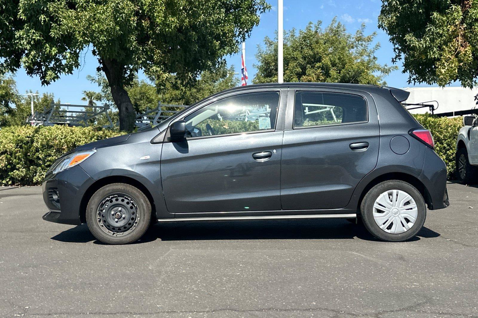 Used 2024 Mitsubishi Mirage ES FWD image 6