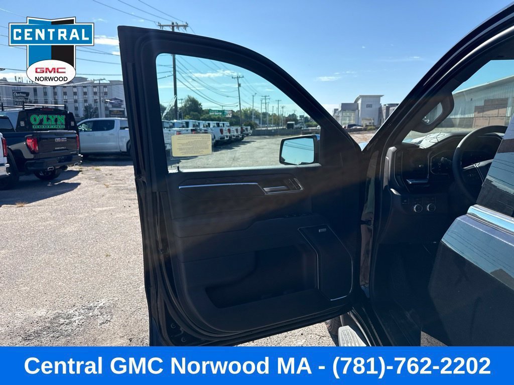New 2026 GMC Sierra 1500 SLT w/ SLT Premium Plus Package AWD/4WD image 12