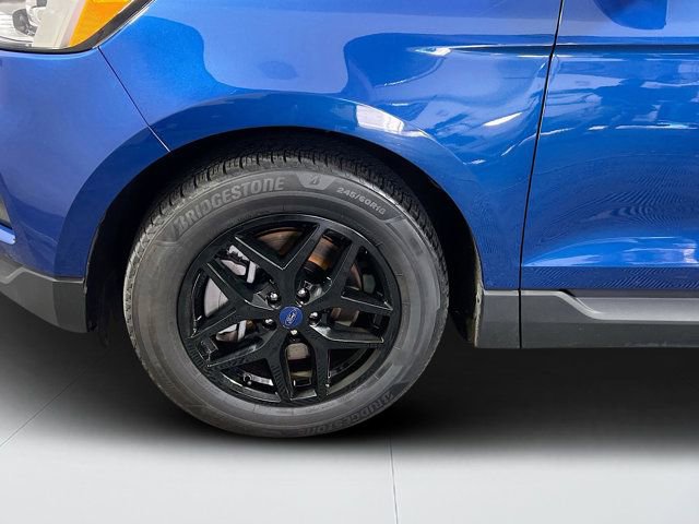 Used 2022 Ford Edge SE image 11