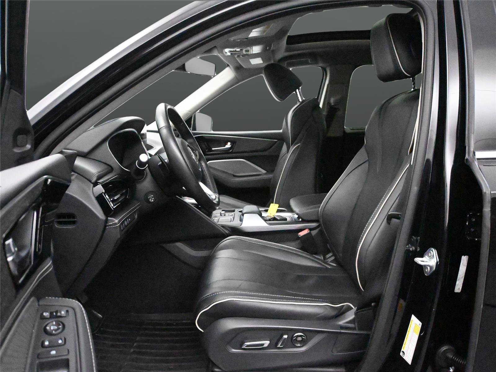 Certified 2024 Acura MDX SH-AWD w/ Advance Package image 6