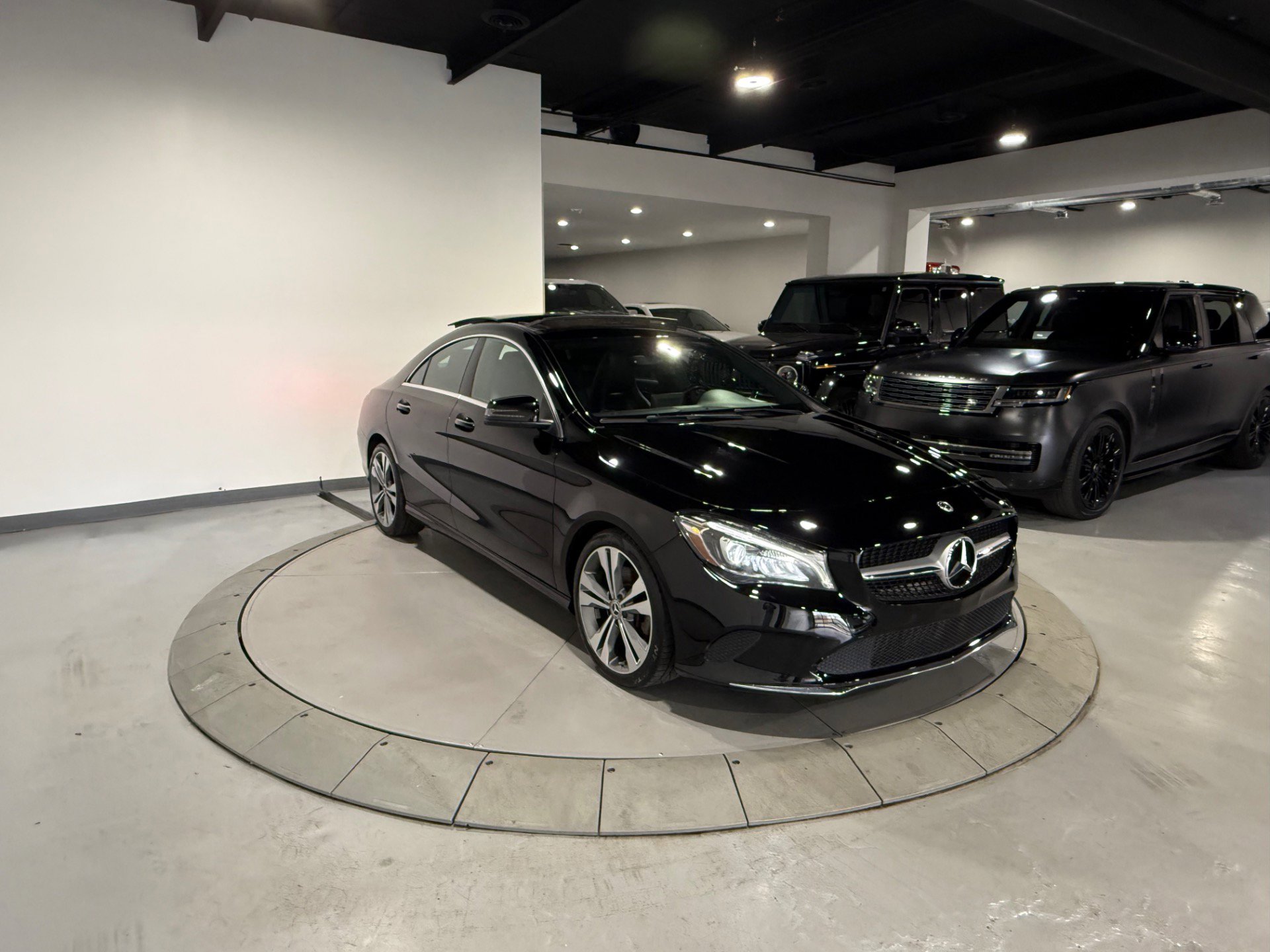 Used 2019 Mercedes-Benz CLA 250 4MATIC image 5