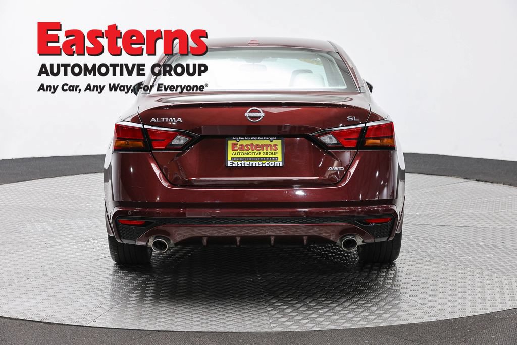 Used 2024 Nissan Altima 2.5 SL AWD/4WD image 6