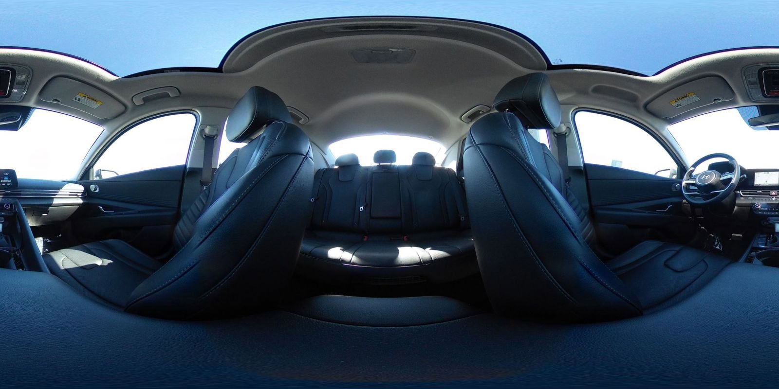 Used 2025 Hyundai Elantra Limited image 44