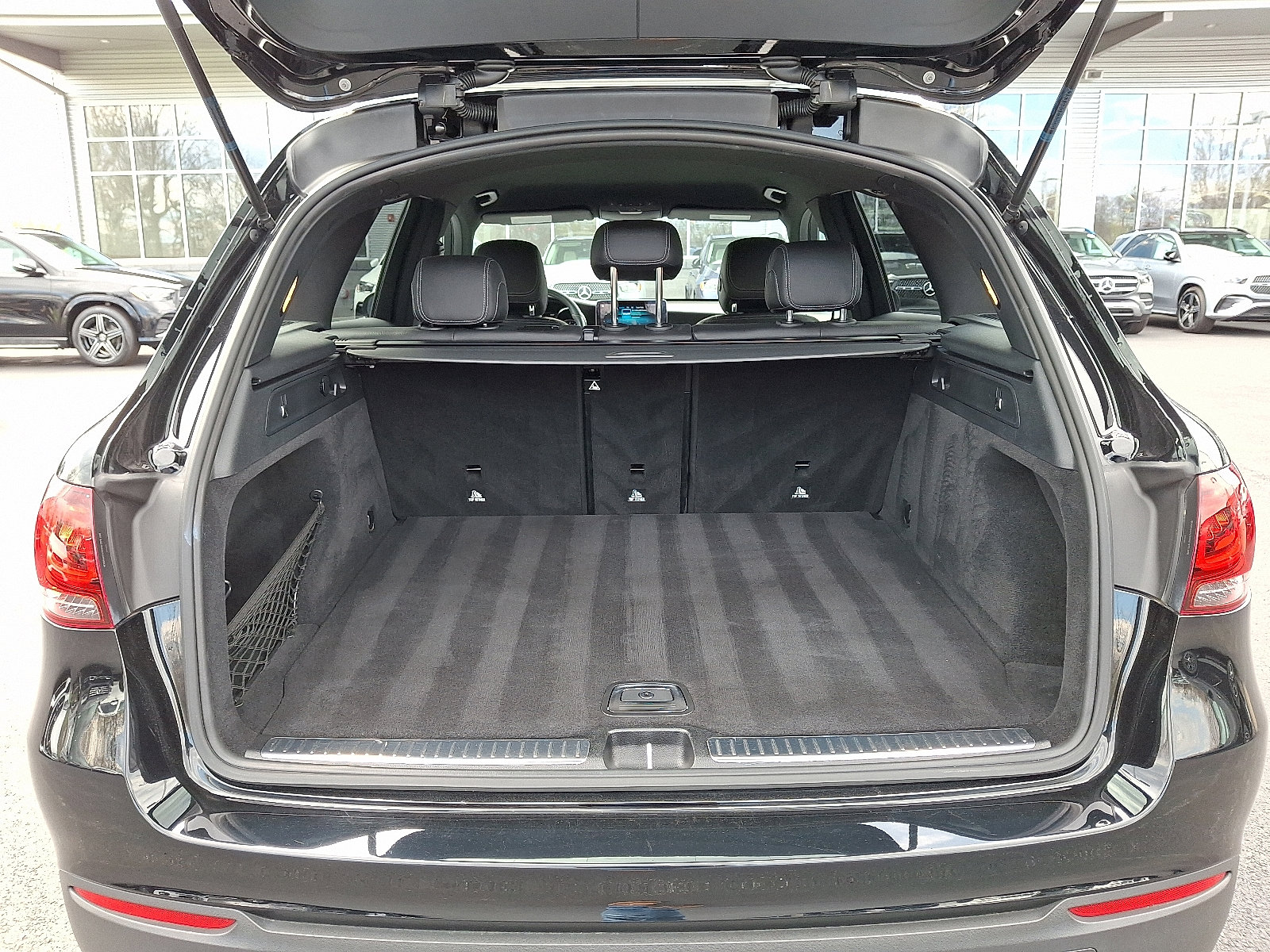 Certified 2020 Mercedes-Benz GLC 300 4MATIC image 28