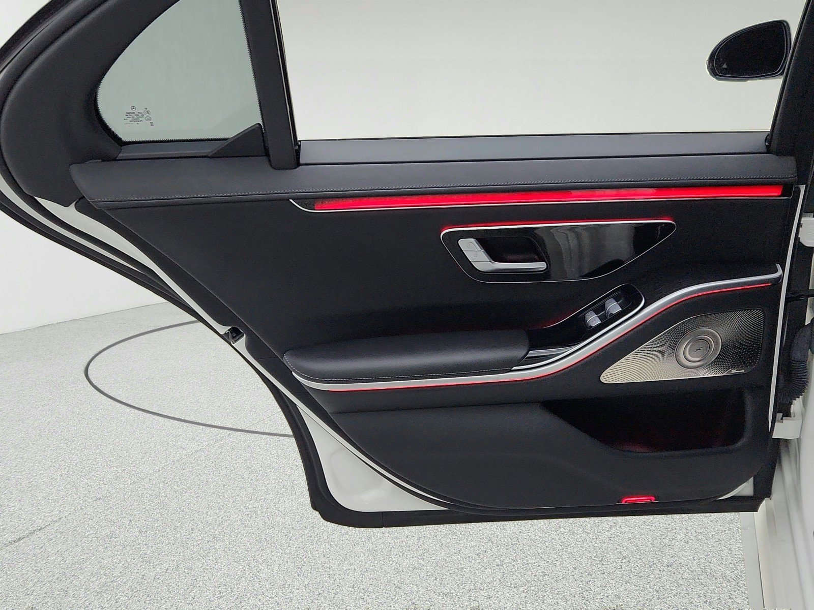 Certified 2023 Mercedes-Benz S 500 4MATIC image 28