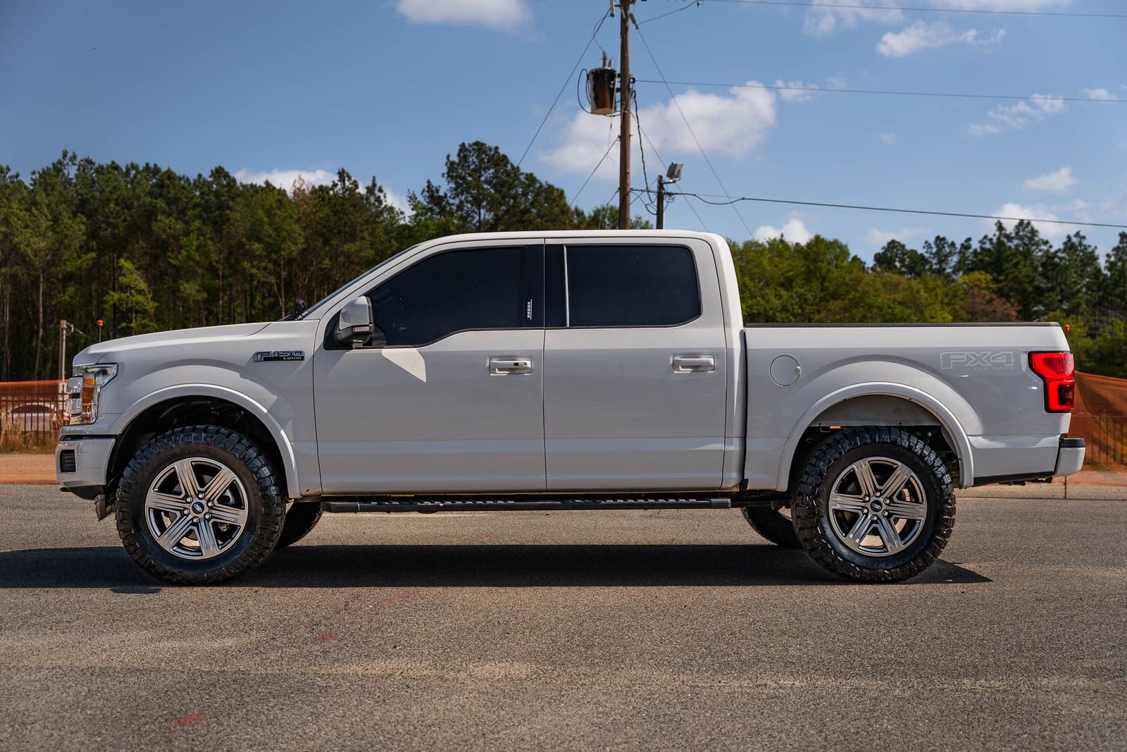 Used 2020 Ford F150 Lariat AWD/4WD image 4