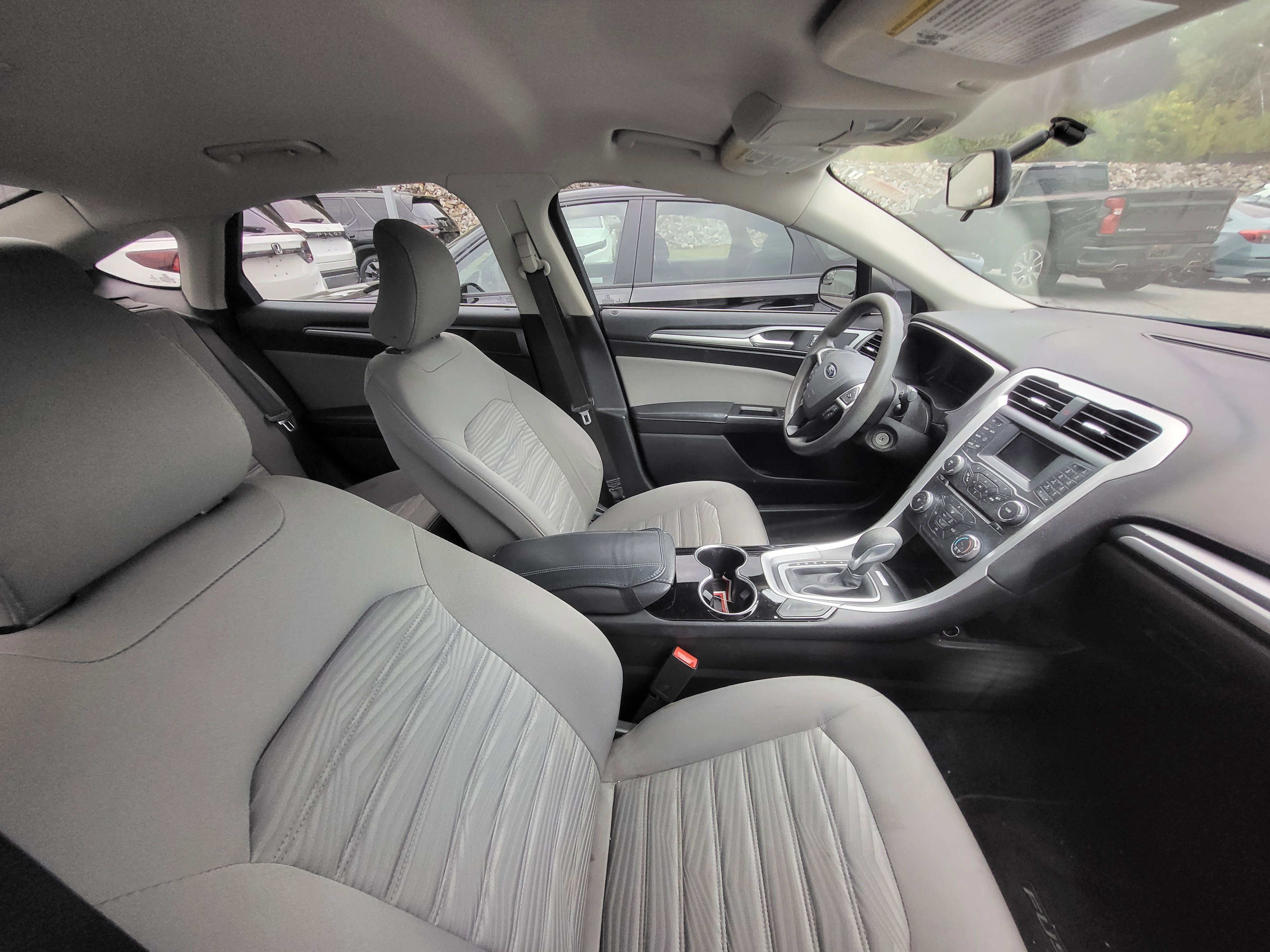 Used 2016 Ford Fusion S w/ Equipment Group 101A FWD image 8