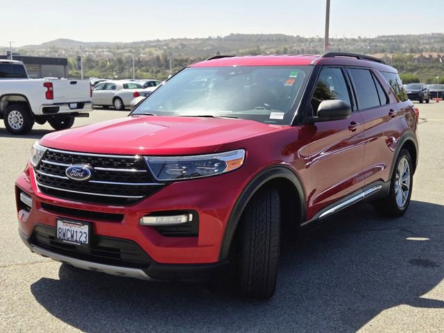 Used 2021 Ford Explorer XLT w/ Equipment Group 202A RWD image 11