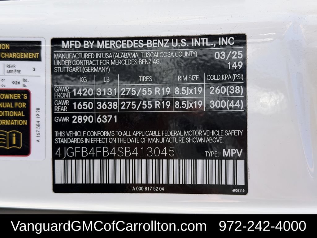 Used 2025 Mercedes-Benz GLE 350 4MATIC w/ Driver Assistance Package image 33