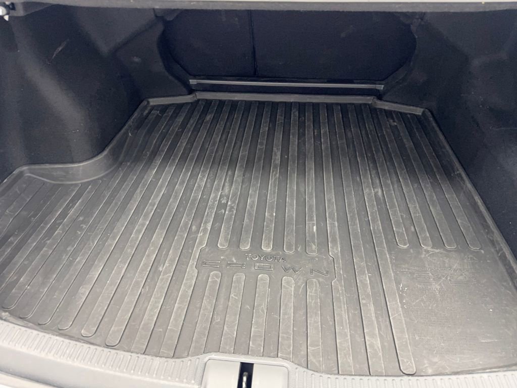 Used 2023 Toyota Crown XLE image 78