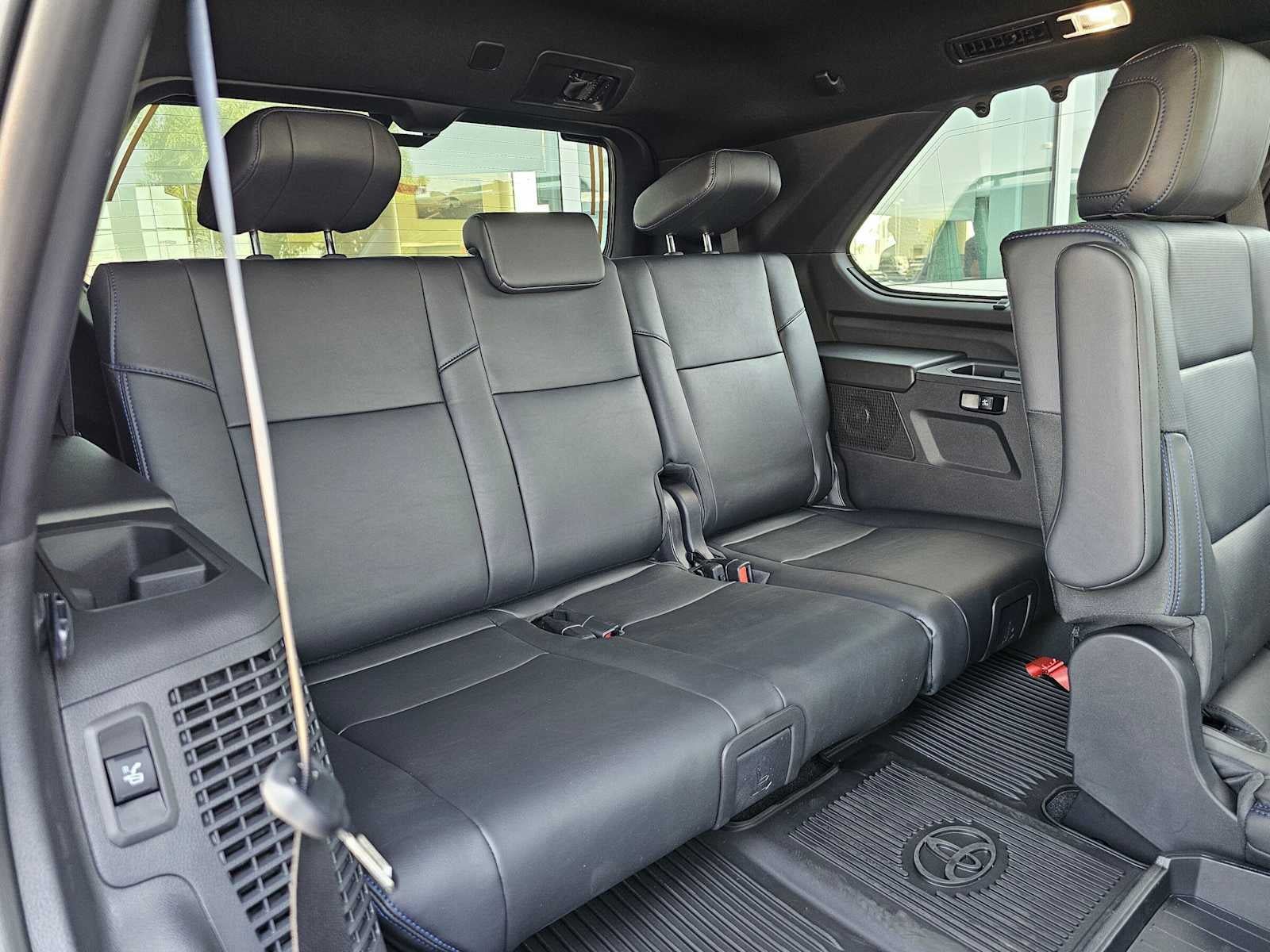New 2026 Toyota Sequoia Platinum w/ Tow Technology Package AWD/4WD image 13