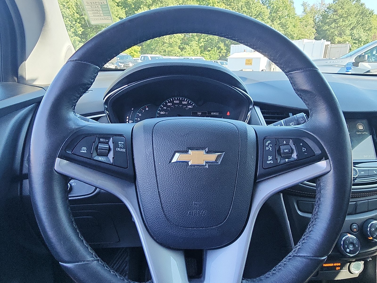 Used 2018 Chevrolet Trax LT w/ LT Convenience Package AWD/4WD image 15