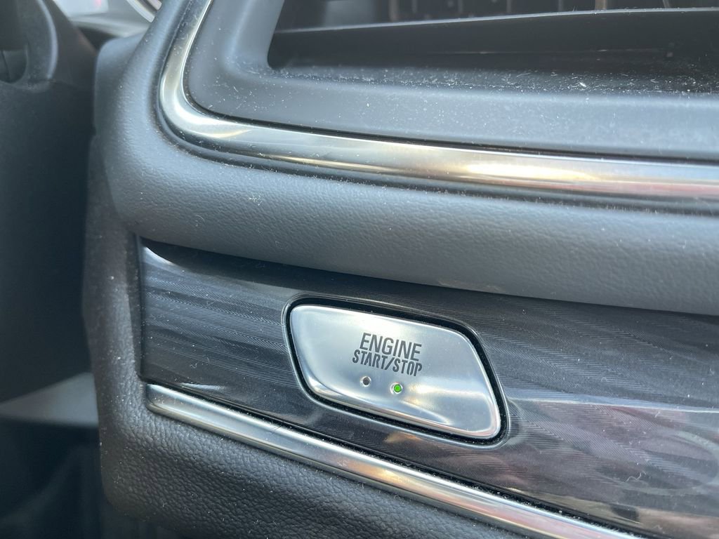 Used 2024 Buick Enclave Essence w/ Experience Buick Package image 24