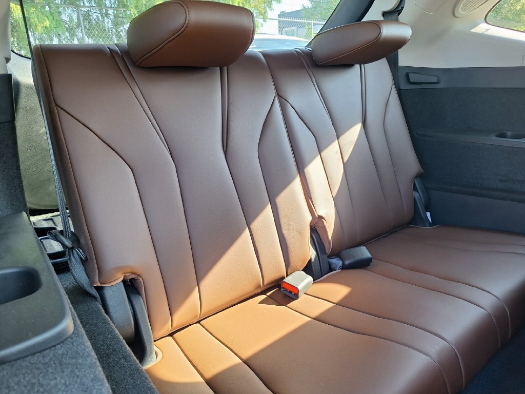 Certified 2025 Acura MDX w/ Technology Package AWD/4WD image 33