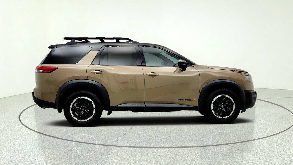 Used 2024 Nissan Pathfinder Rock Creek AWD/4WD image 4