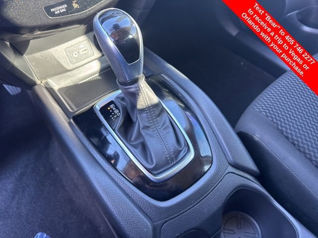 Used 2020 Nissan Rogue Sport S image 28
