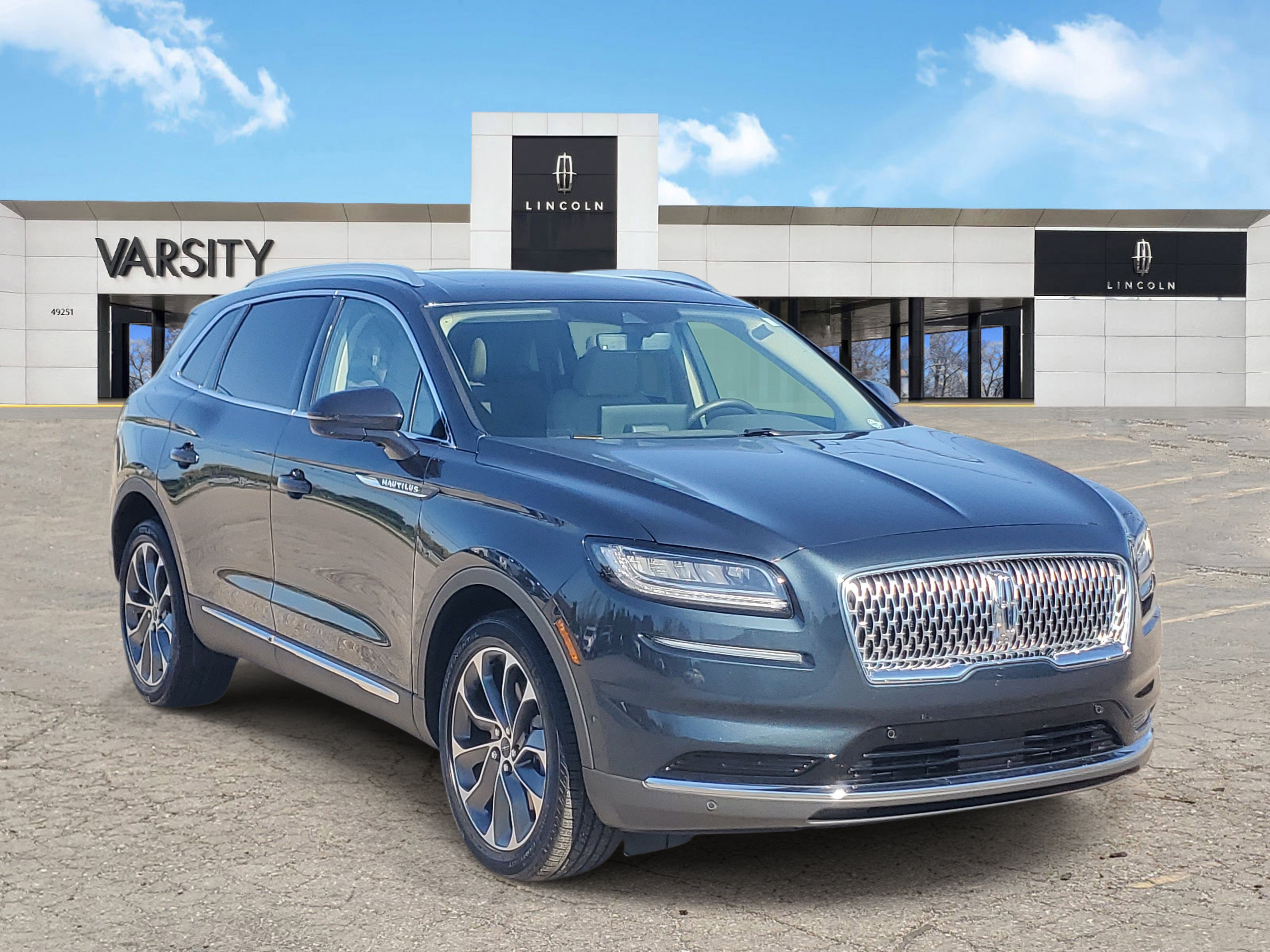 Used 2022 Lincoln Nautilus Reserve w/ Equipment Group 201A AWD/4WD 360° Tour