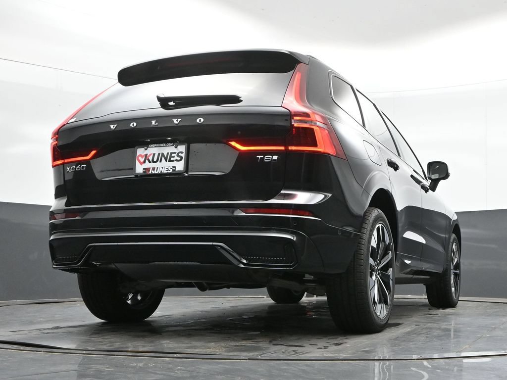New 2026 Volvo XC60 T8 Plus w/ Protection Package Premier AWD/4WD image 34