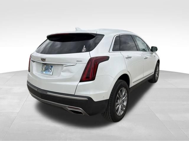 Used 2021 Cadillac XT5 Premium Luxury FWD image 3