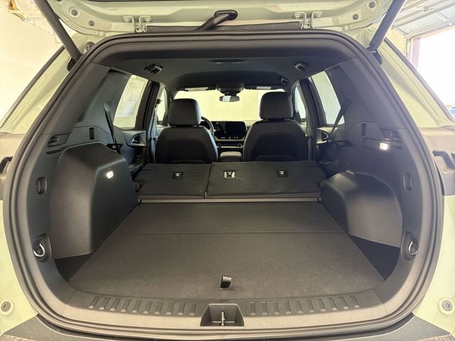 New 2026 Chevrolet Equinox LT w/ Convenience Package II image 18