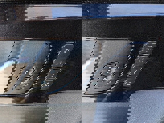 Used 2019 Chevrolet Blazer Premier w/ Sun and Wheels Package image 17