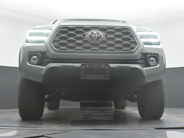 Used 2023 Toyota Tacoma TRD Off-Road AWD/4WD image 28