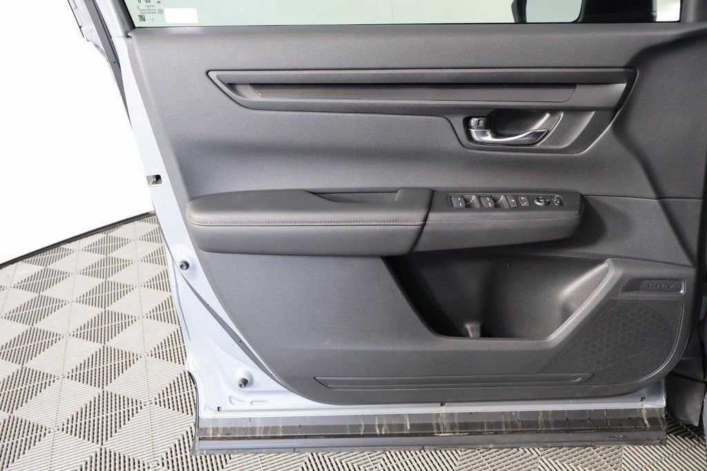 Used 2026 Honda CR-V TrailSport image 12