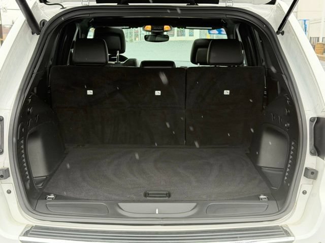 Used 2022 Jeep Grand Cherokee Limited AWD/4WD image 22