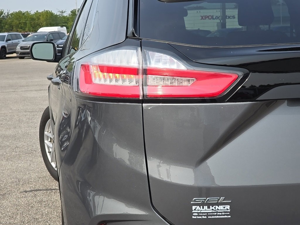 Used 2024 Ford Edge SEL image 11
