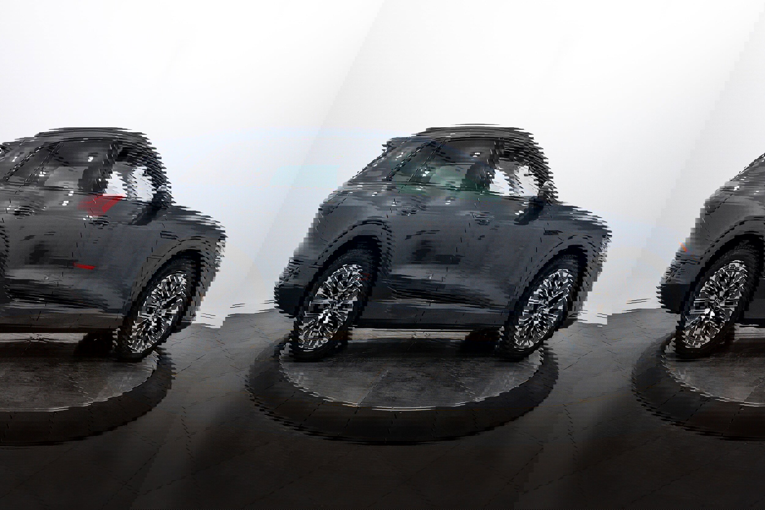 Certified 2024 Audi Q8 e-tron Prestige w/ Prestige Package image 3