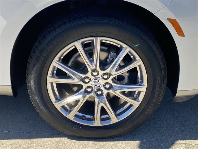 Used 2023 Buick Enclave Essence w/ Experience Buick Package image 27