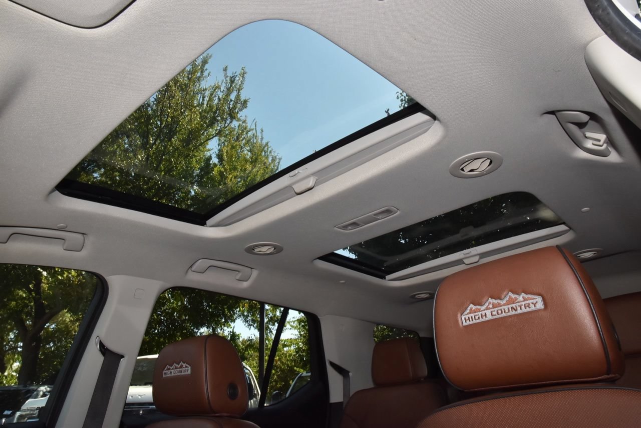Used 2019 Chevrolet Traverse High Country AWD/4WD image 33