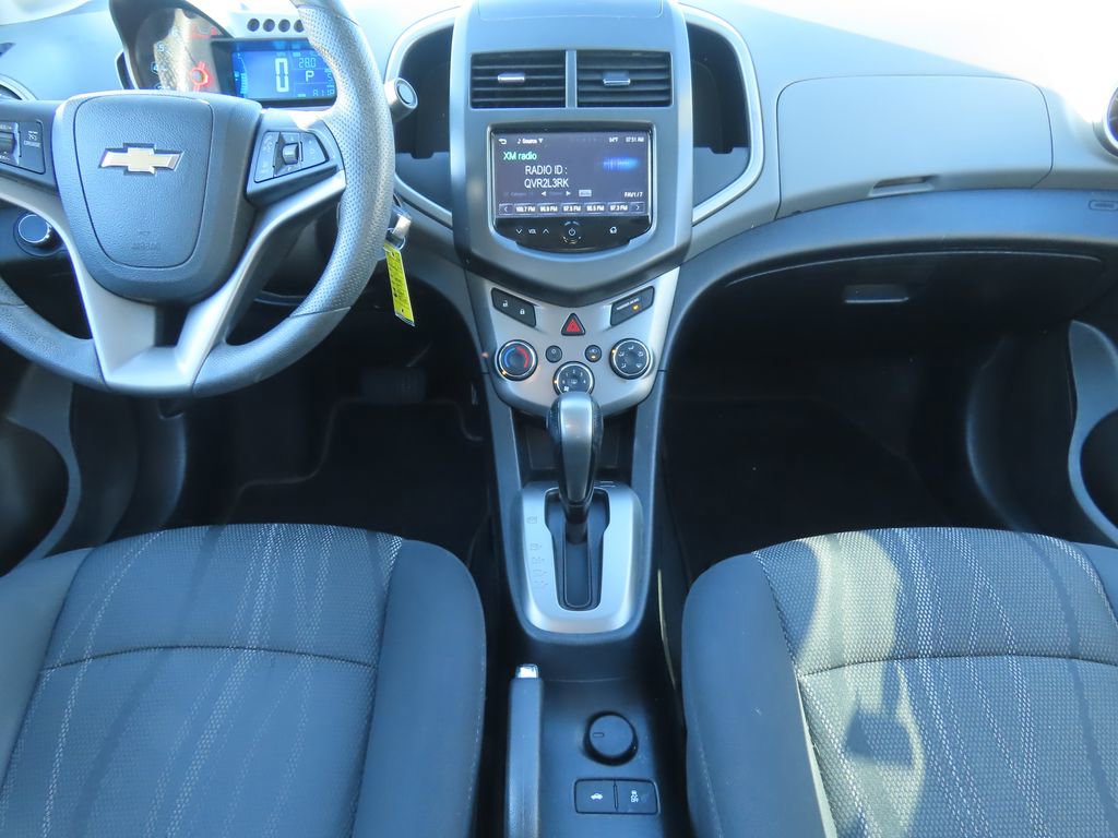 Used 2016 Chevrolet Sonic LT image 7