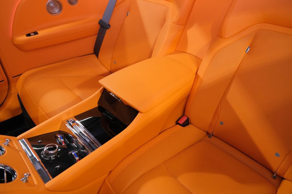 Used 2026 Rolls-Royce Spectre image 43