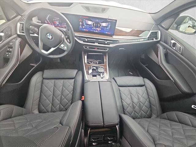 Used 2026 BMW X5 xDrive50e w/ Climate Comfort Package AWD/4WD image 17