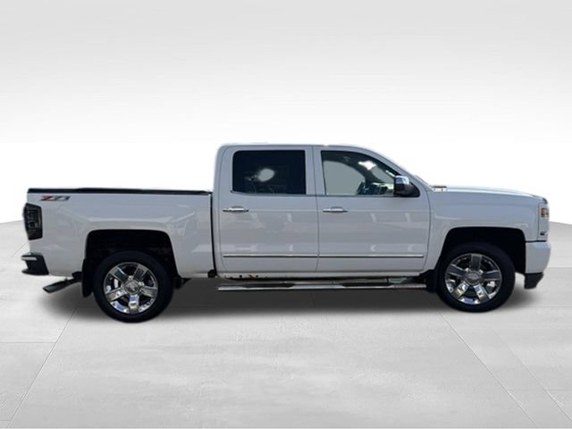 Used 2016 Chevrolet Silverado 1500 LTZ Z71 w/ LTZ Plus Package AWD/4WD image 6