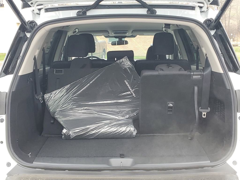 New 2026 Nissan Pathfinder SV AWD/4WD image 7