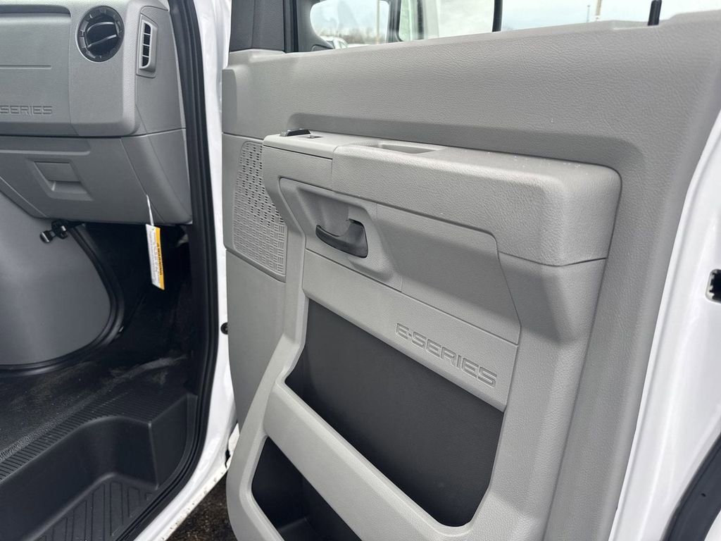 New 2025 Ford E-350 and Econoline 350 Super Duty w/ Power Equipment Group image 22
