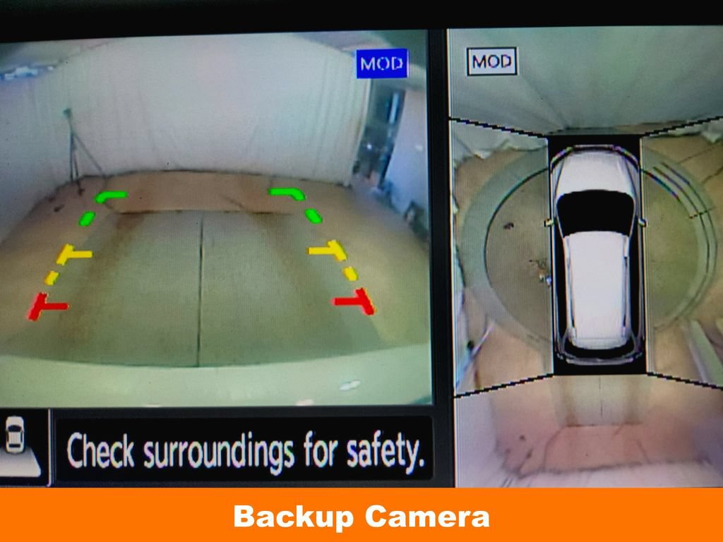 Used 2020 Nissan Pathfinder SL AWD/4WD image 16