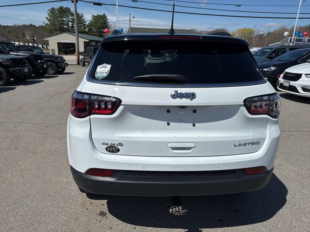 Certified 2025 Jeep Compass Limited image 4