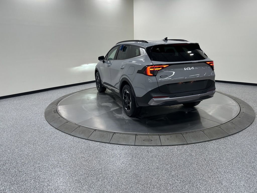 New 2026 Kia Sportage EX w/ EX Panorama Roof Package image 7