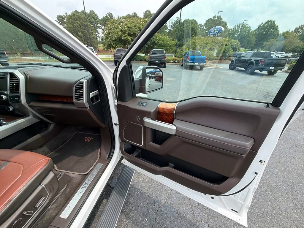Used 2018 Ford F150 King Ranch w/ Equipment Group 601A Luxury AWD/4WD image 12