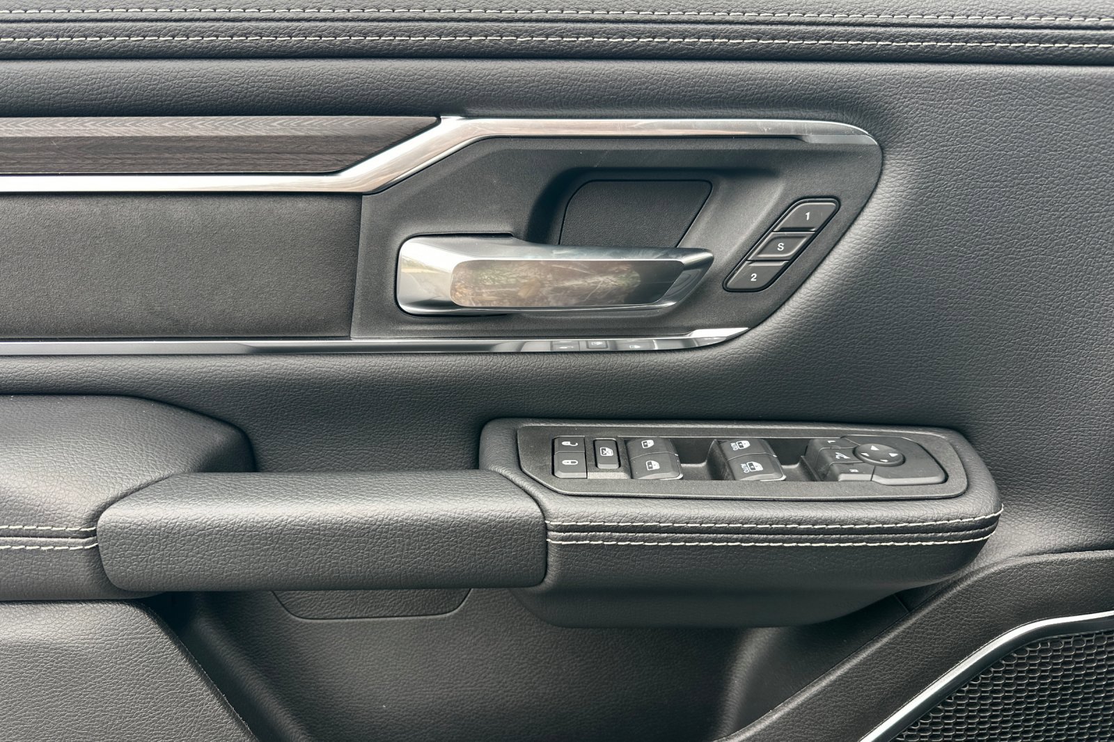 New 2026 RAM 1500 Laramie image 10