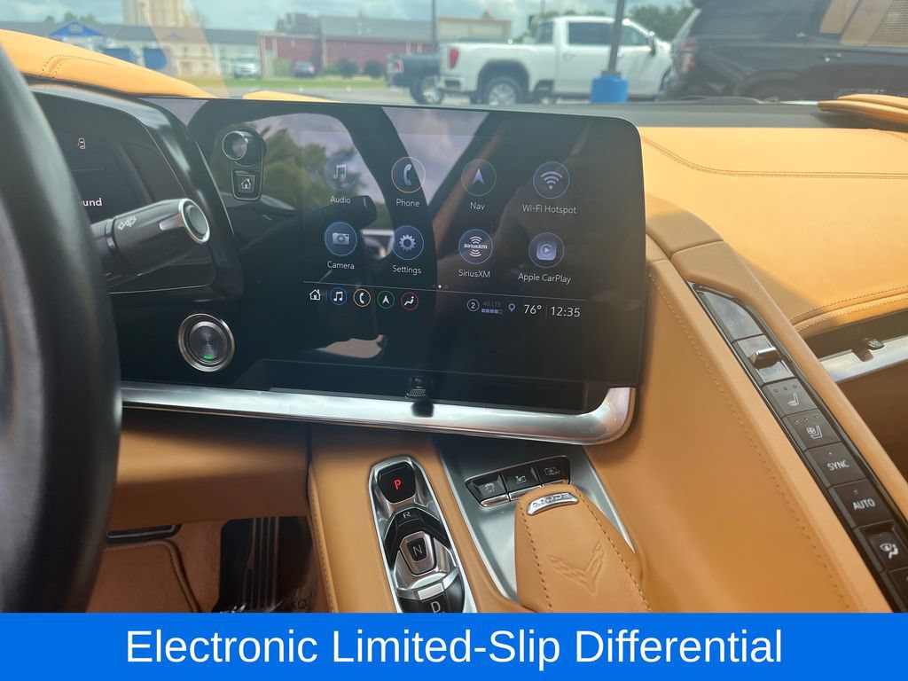 Used 2021 Chevrolet Corvette Stingray Premium Conv w/ Z51 Performance Package RWD image 23