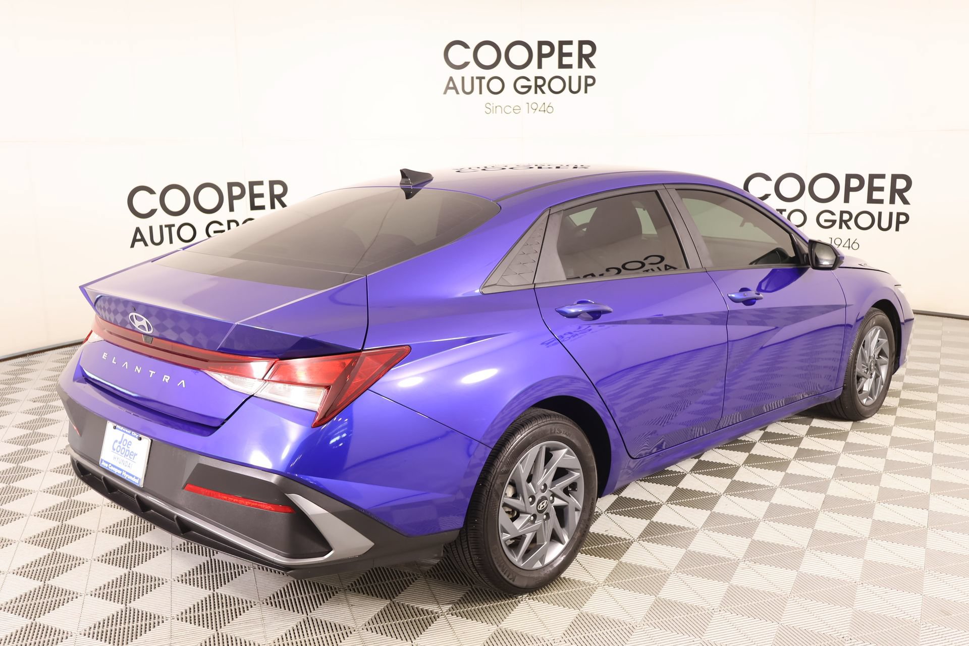 Certified 2024 Hyundai Elantra SEL FWD image 20