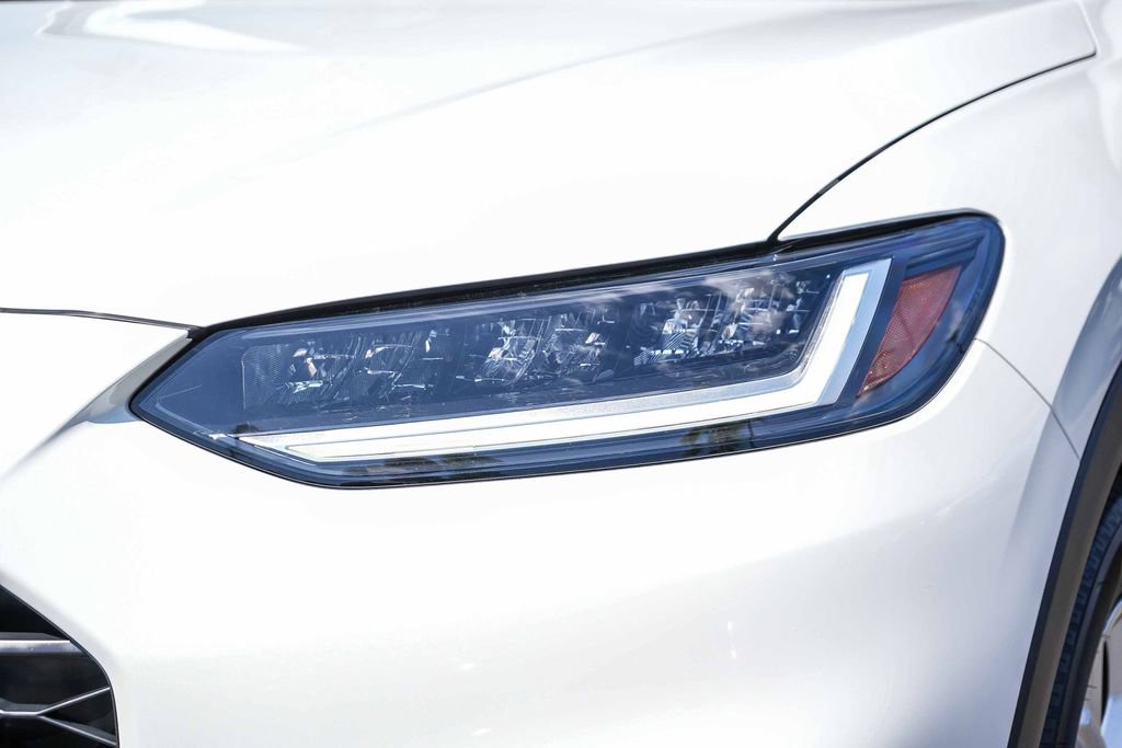 Certified 2023 Honda HR-V LX image 4