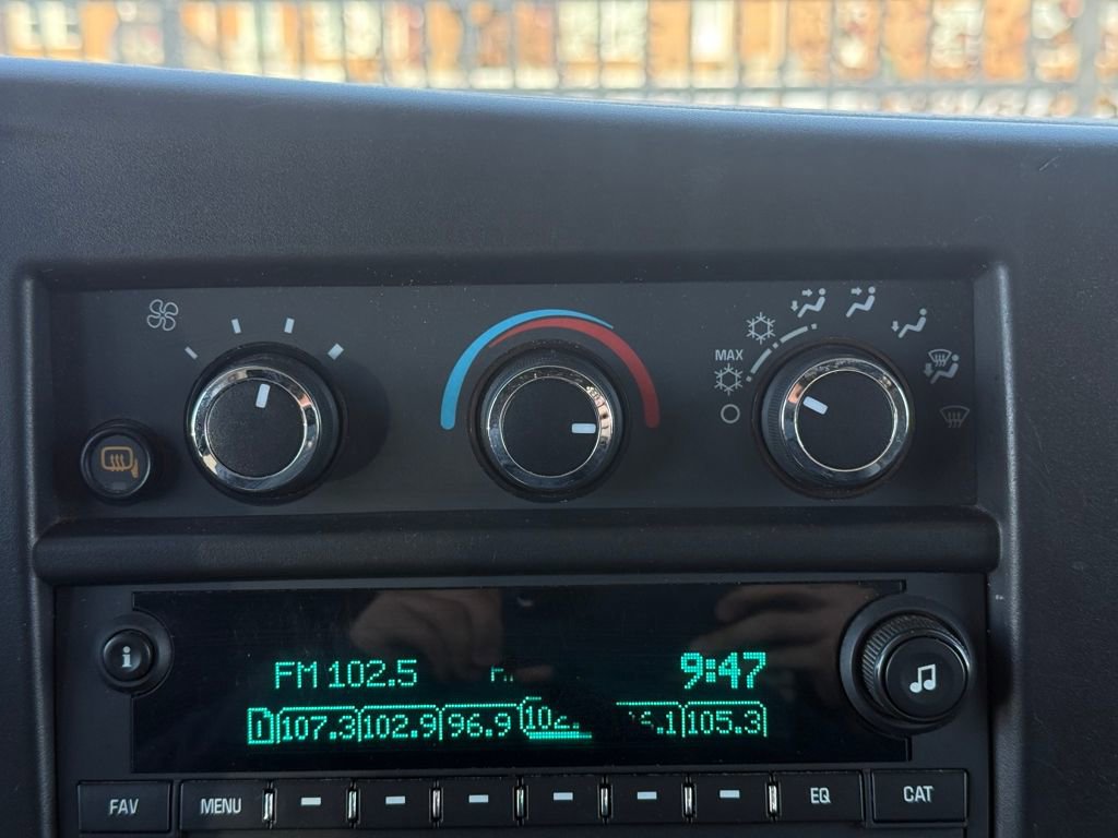 Used 2021 GMC Savana 2500 w/ Driver Convenience Package image 22